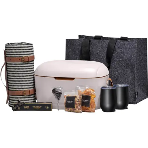 Yatta Sophisticated Soiree Hamper Cream